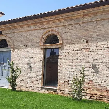 Tenuta Coppa Zuccari 住宿加早餐酒店 4*