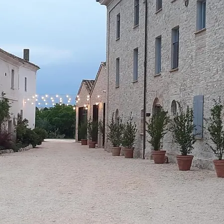 Tenuta Coppa Zuccari Bed and Breakfast 4*