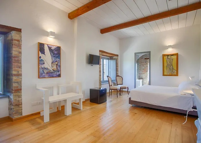 לינה וארוחת בוקר Tenuta Coppa Zuccari צ'יטה סנט'אנג'לו