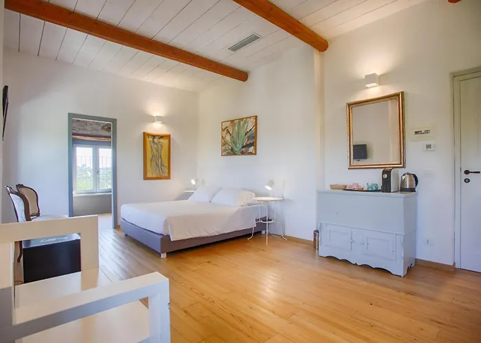 Tenuta Coppa Zuccari 4* צ'יטה סנט'אנג'לו